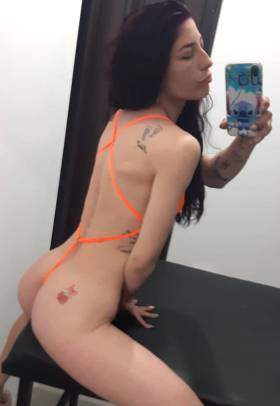 tiara de Ramos Mejia - Escort Acompañante Top de LasElegidas